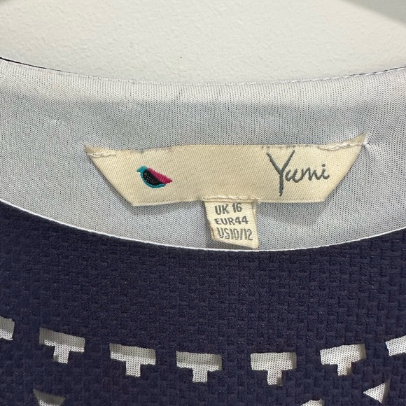 YUMI size 16 navy dress with elasticated cinched waist - Picture 5 of 6